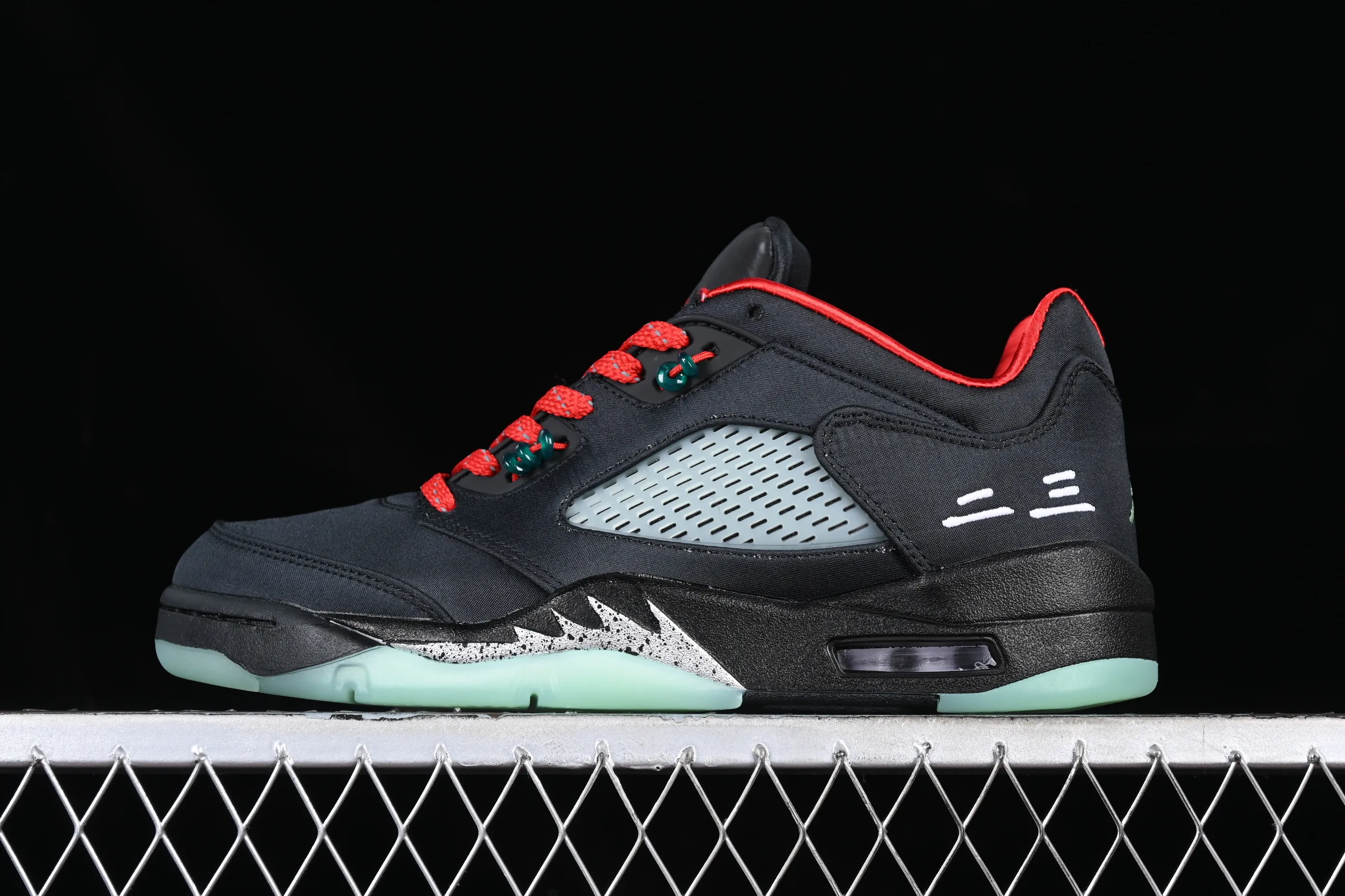 All Categories Air Jordan Jordan Series Basketball Shoes Air Jordan 5 Clot